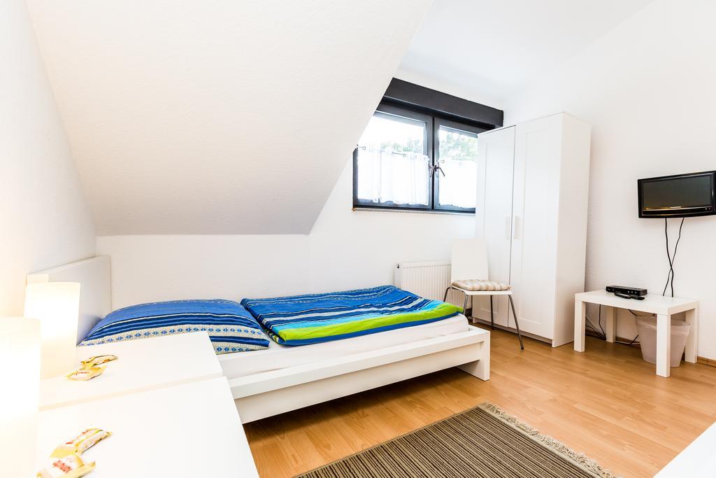 Ferienhaus Koeln Bilik gambar